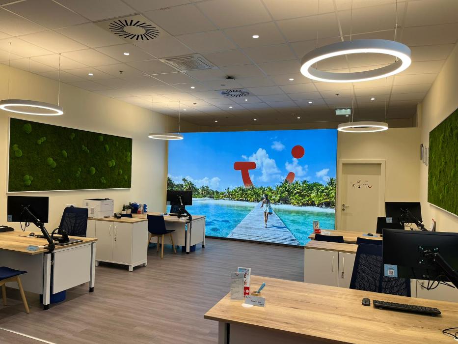 TUI Das Reisebüro (im FISCHAPARK Shopping Center), Zehnergürtel in Wiener Neustadt