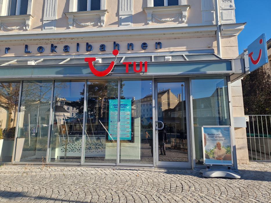 TUI Das Reisebüro (Baden), Josefsplatz in Baden