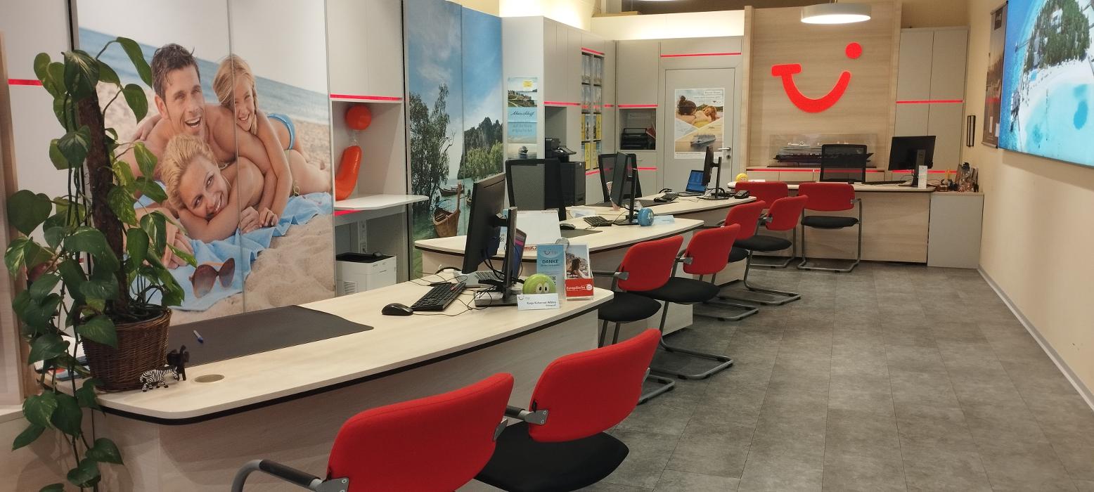TUI Das Reisebüro (Einkaufszentrum Liezen), Salzburger Straße in Liezen