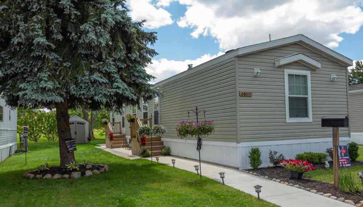 Robbinwood Villa - Taylor, MI