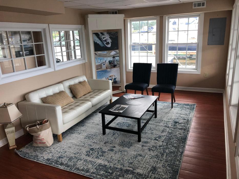 North Point Yacht Sales - Gloucester Point, VA