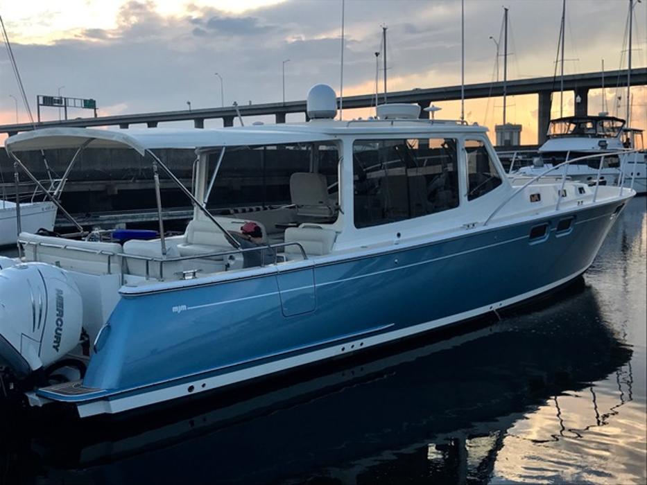 North Point Yacht Sales - Gloucester Point, VA