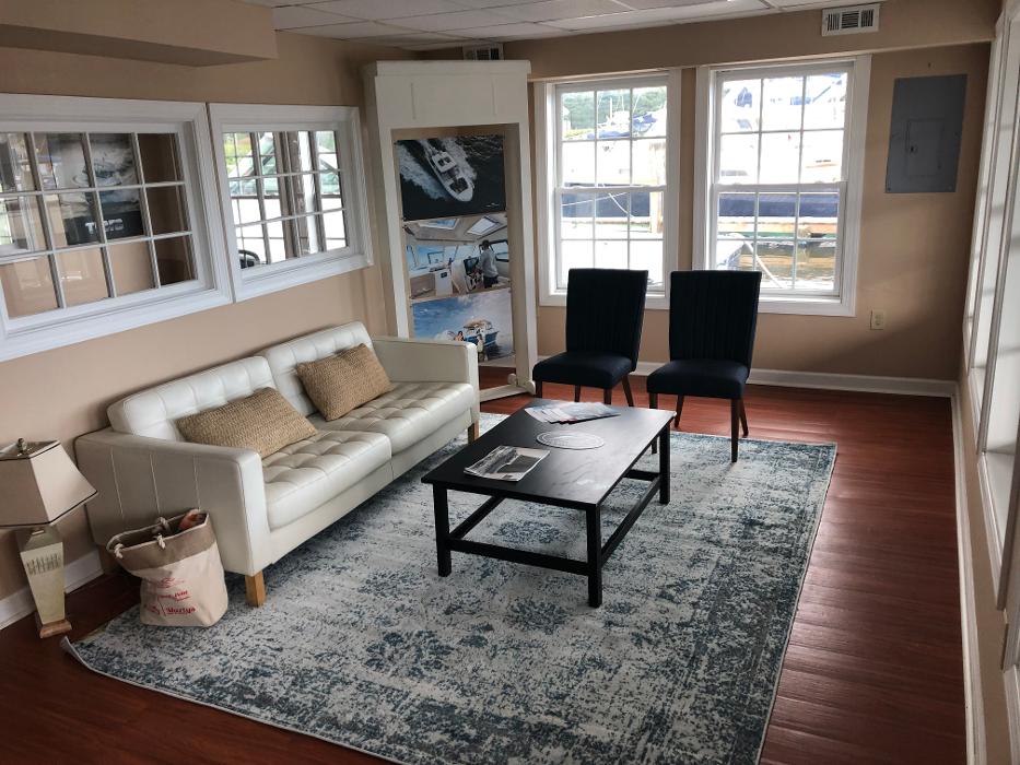 North Point Yacht Sales - Gloucester Point, VA