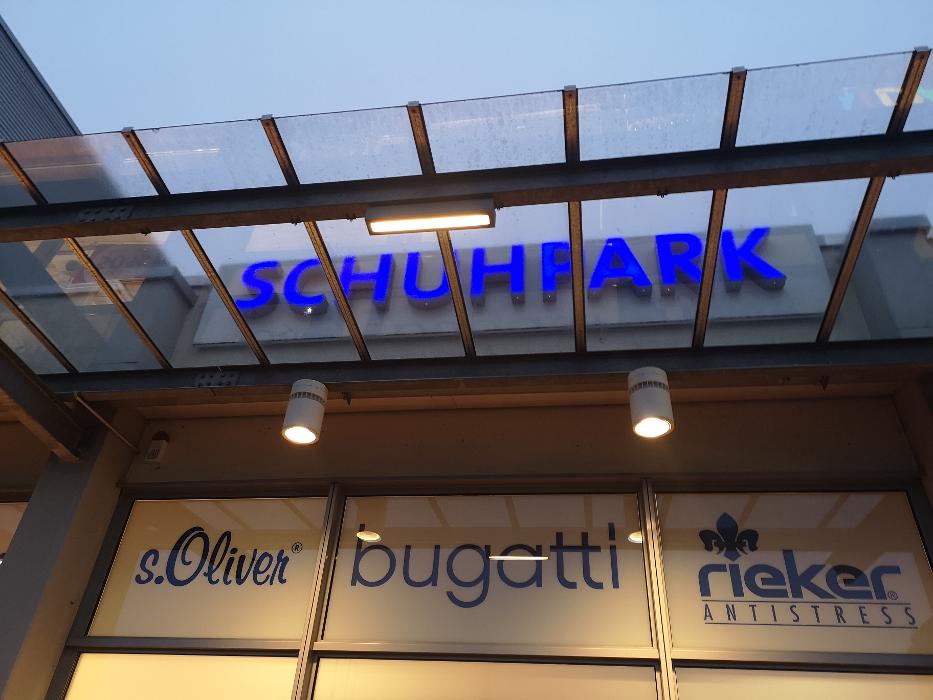 SCHUHPARK, Hoffmannstraße in Bad Salzuflen