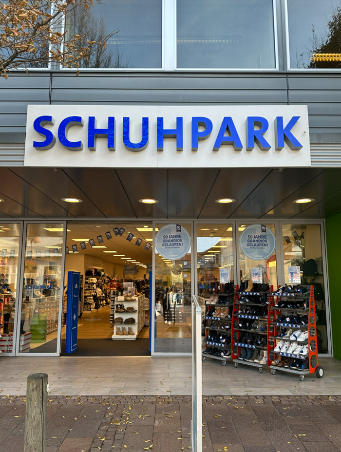SCHUHPARK, Lange Straße in Nienburg