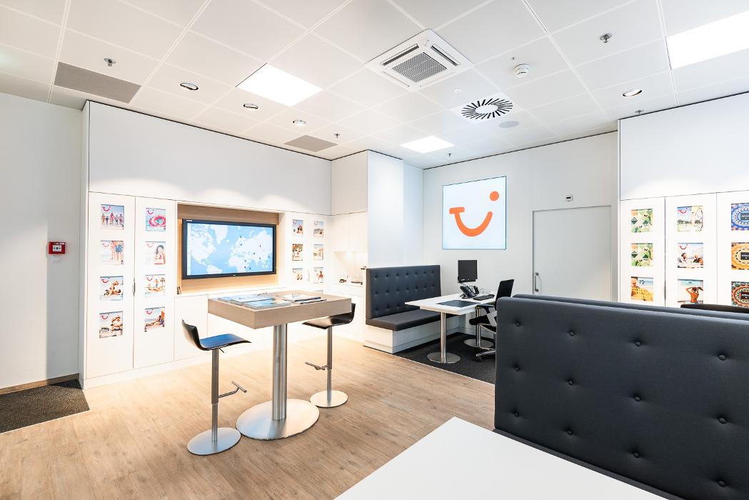 TUI Reisebüro Zürich Oerlikon, Ohmstrasse in Zürich