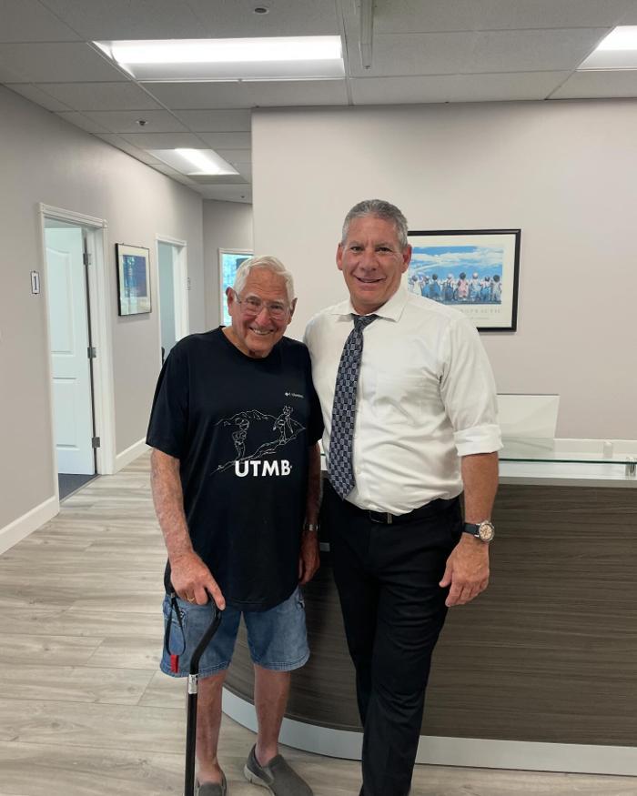 We_love_our_patients_Chiropractor_Brentwood.jpg