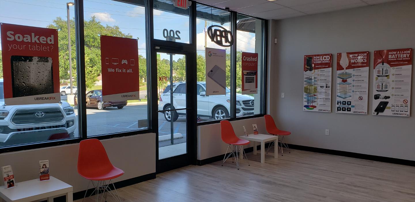 uBreakiFix - Phone and Computer Repair Image