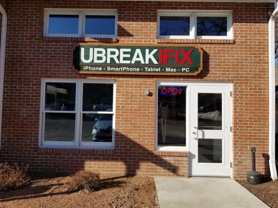 uBreakiFix - Phone and Computer Repair Image