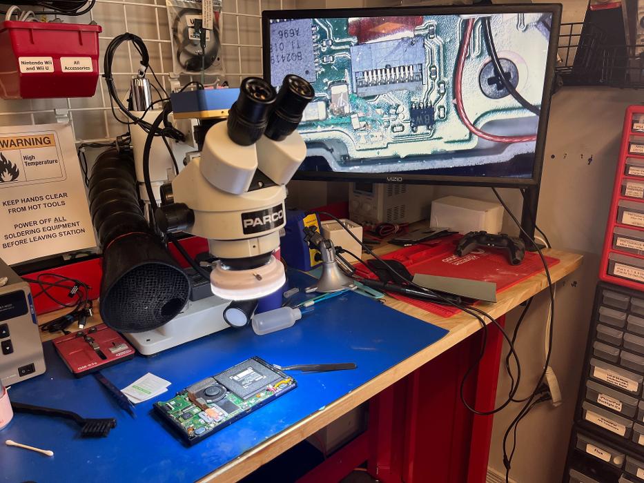 uBreakiFix - Phone and Computer Repair - Cambridge, MA