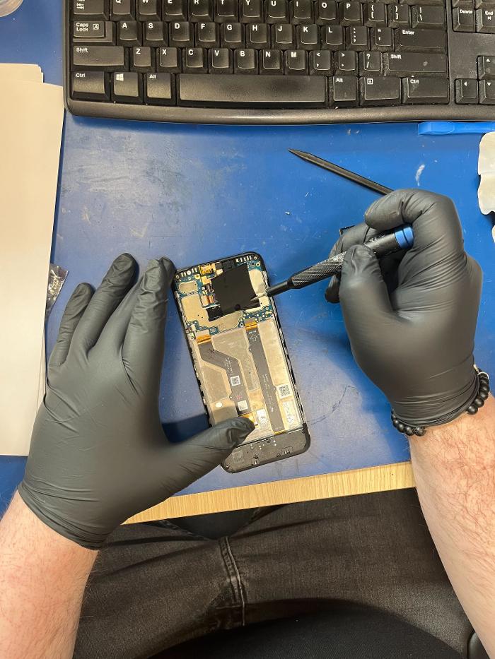 uBreakiFix - Phone and Computer Repair - Cambridge, MA