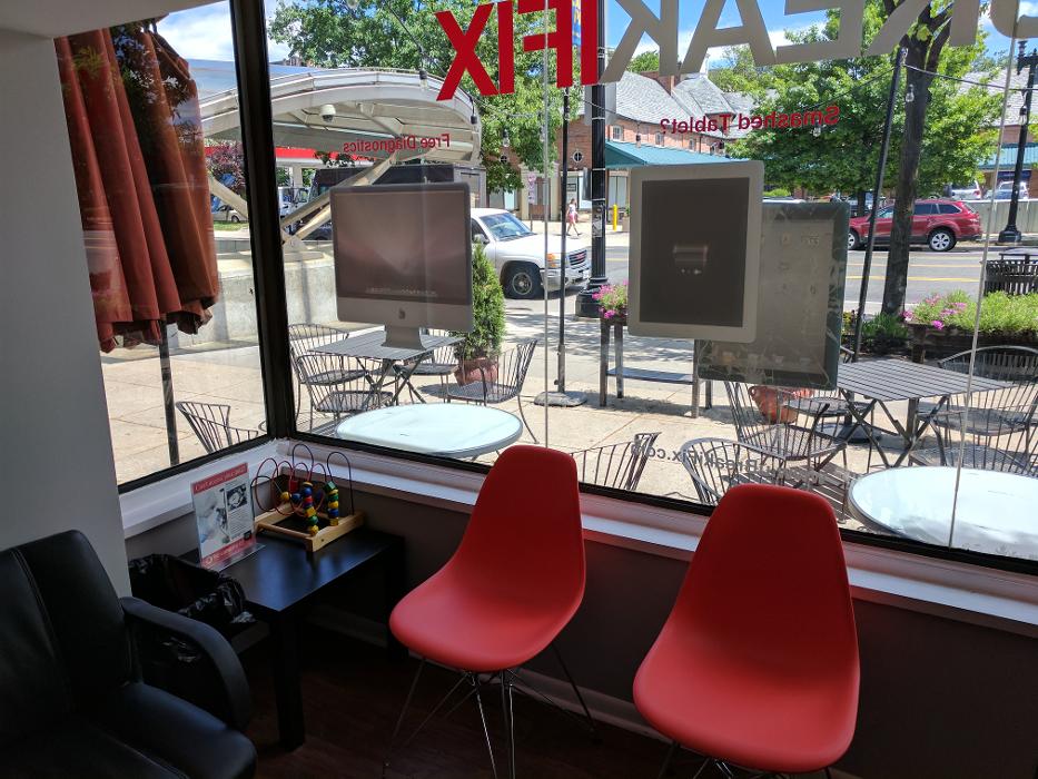 uBreakiFix - Phone and Computer Repair Image