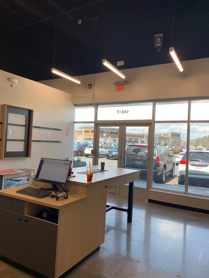 CLOSED - uBreakiFix - Phone and Computer Repair - Beverly, MA