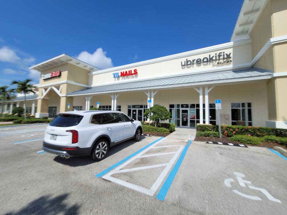 uBreakiFix - Phone and Computer Repair Image