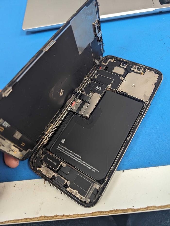 uBreakiFix - Phone and Computer Repair Image