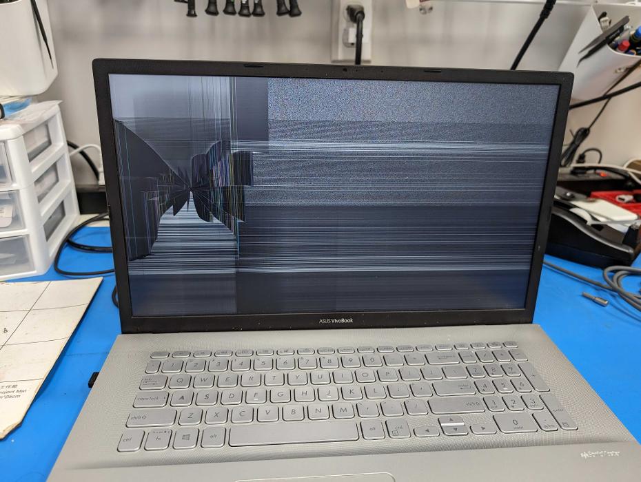 uBreakiFix - Phone and Computer Repair Image