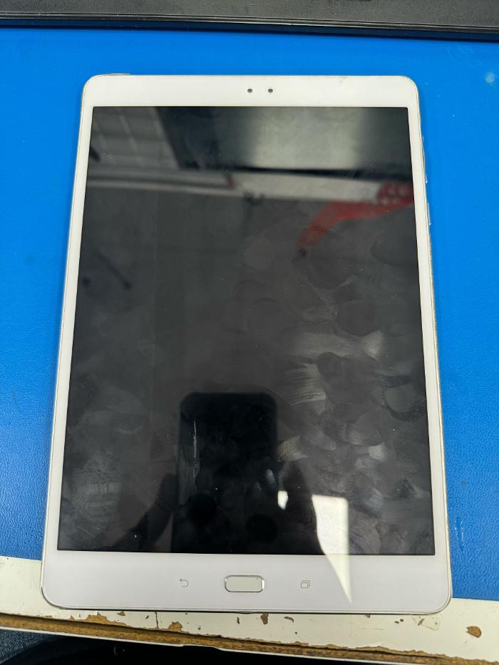 uBreakiFix - Phone and Computer Repair Image