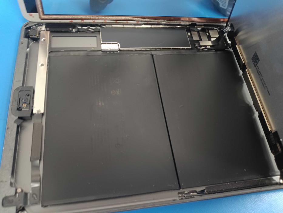 uBreakiFix - Phone and Computer Repair Image