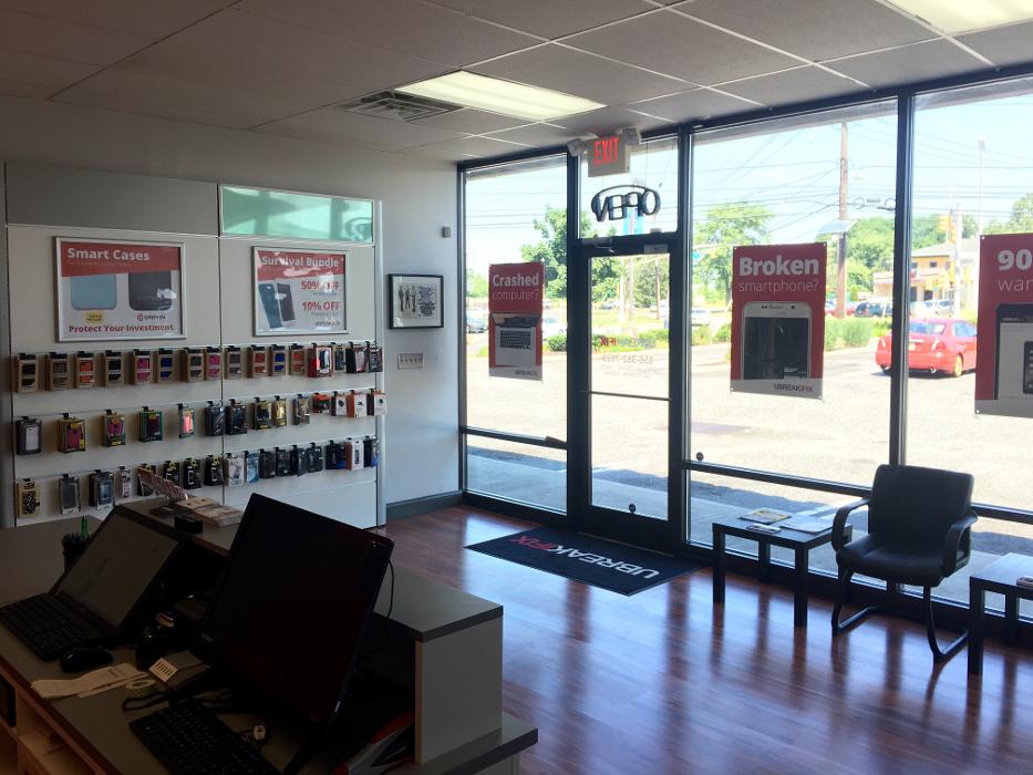 uBreakiFix - Phone and Computer Repair Image