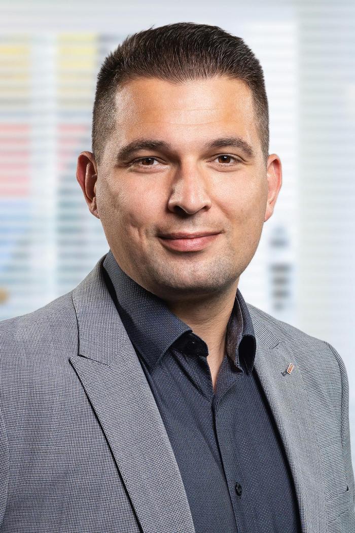 ERGO Versicherung Christopher Graul, Schloßallee in Berlin