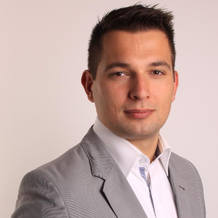 ERGO Versicherung Christopher Graul, Schloßallee in Berlin