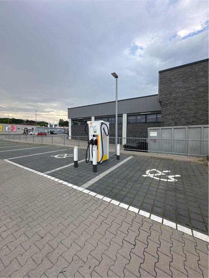 Shell Recharge Charging Station, Potsdamer Straße in Potsdam