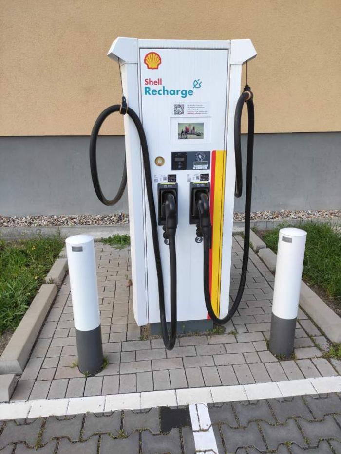 Shell Recharge Charging Station, Fehrbelliner Straße in Rathenow