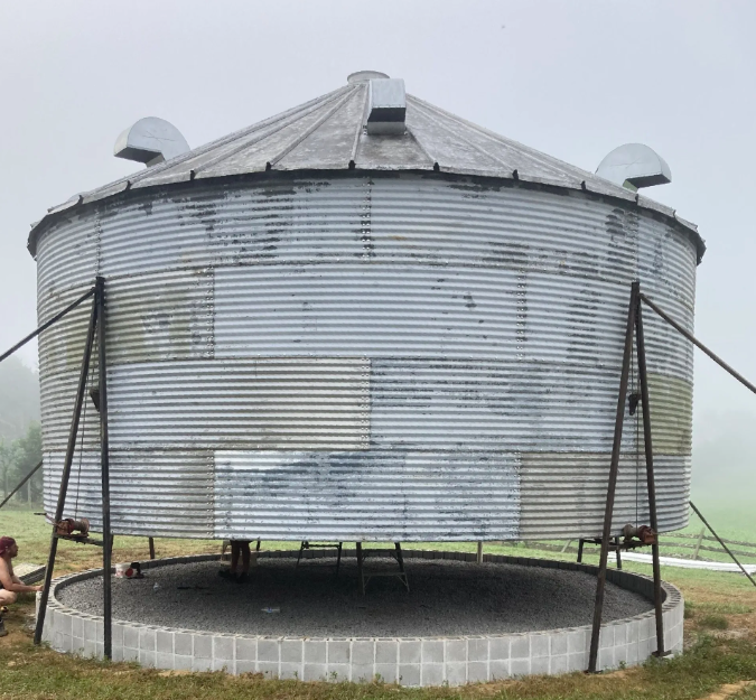 Grain Bin Living - Chickamauga, GA