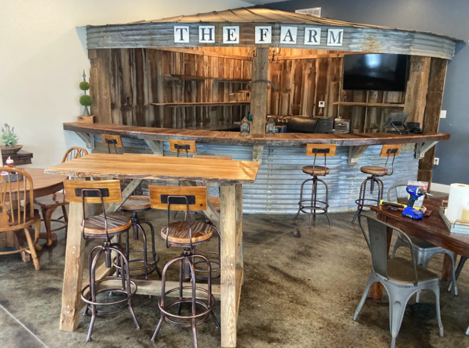 Grain Bin Living - Chickamauga, GA