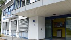 Volksbank Schwarzwald-Donau-Neckar eG, SB-Filiale Waldmössingen, Vorstadtstraße in Schramberg