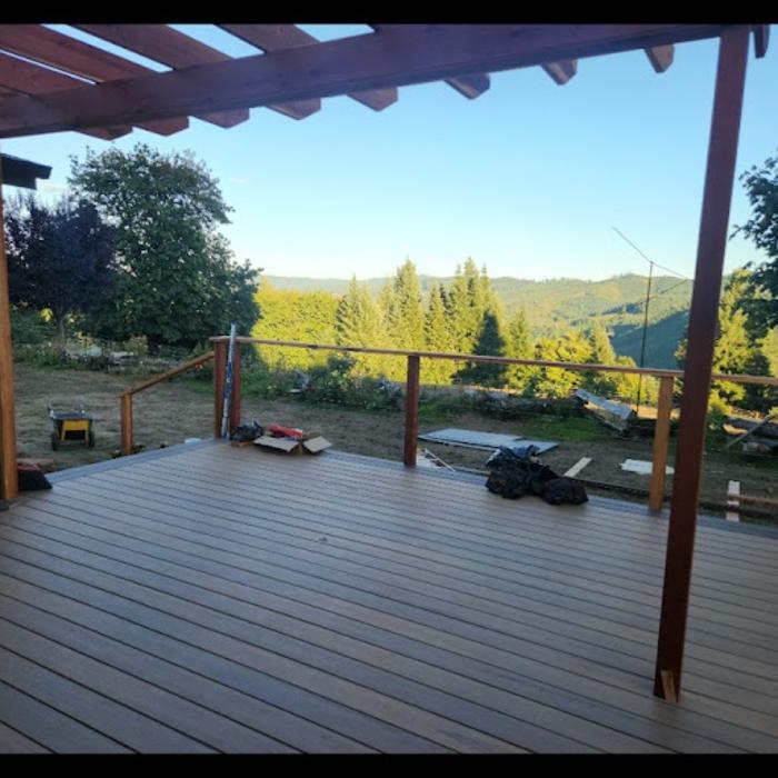 Duckworth Fence And Deck - Creswell, OR