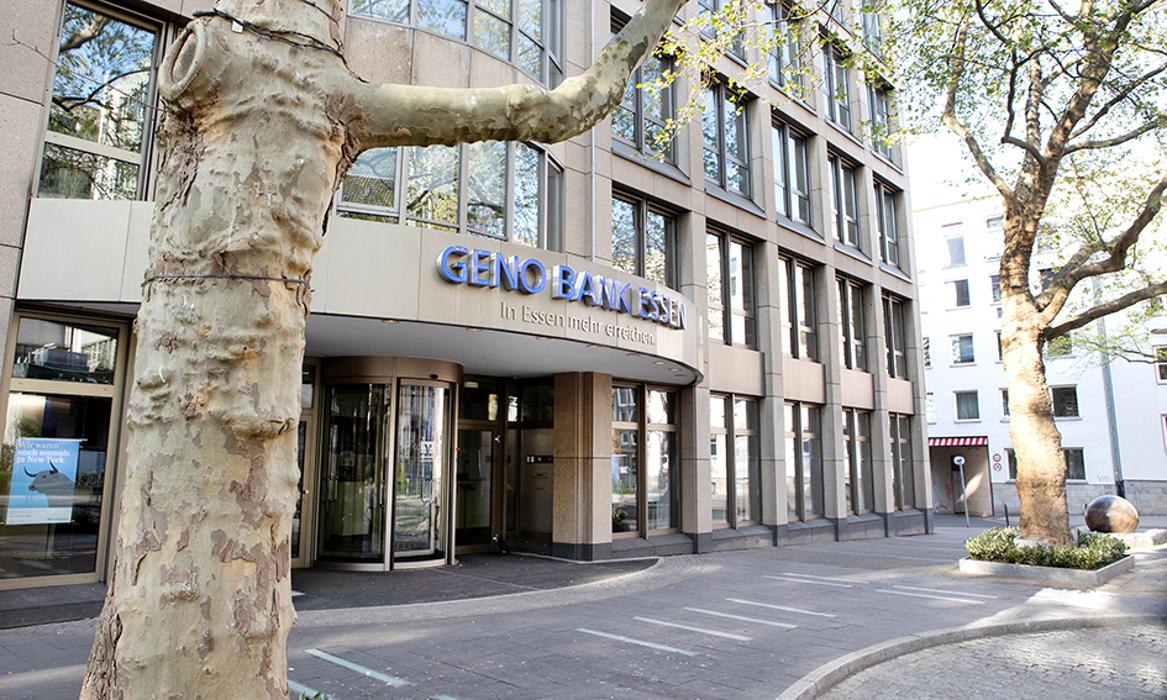 GENO BANK ESSEN eG, Hauptstelle Innenstadt, Am Waldthausenpark in Essen