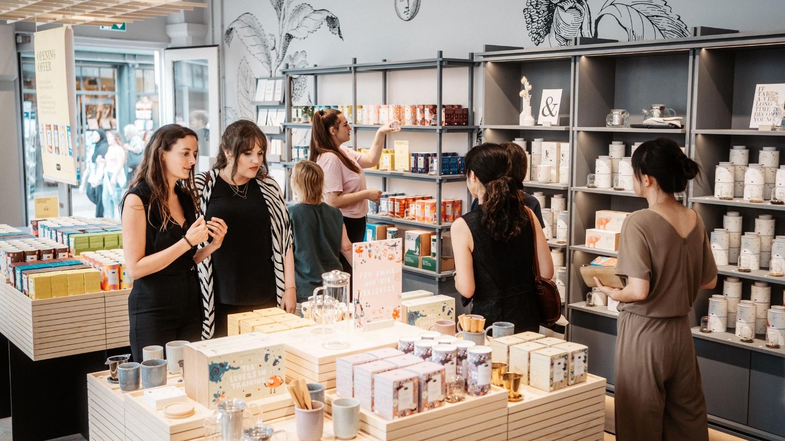 PAPER & TEA - Saarbrücken, Bahnhofstraße in Saarbrücken