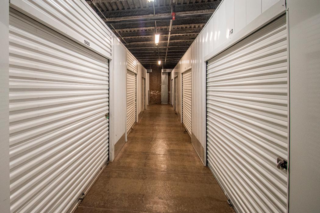 Devon Self Storage Chicago, Illinois