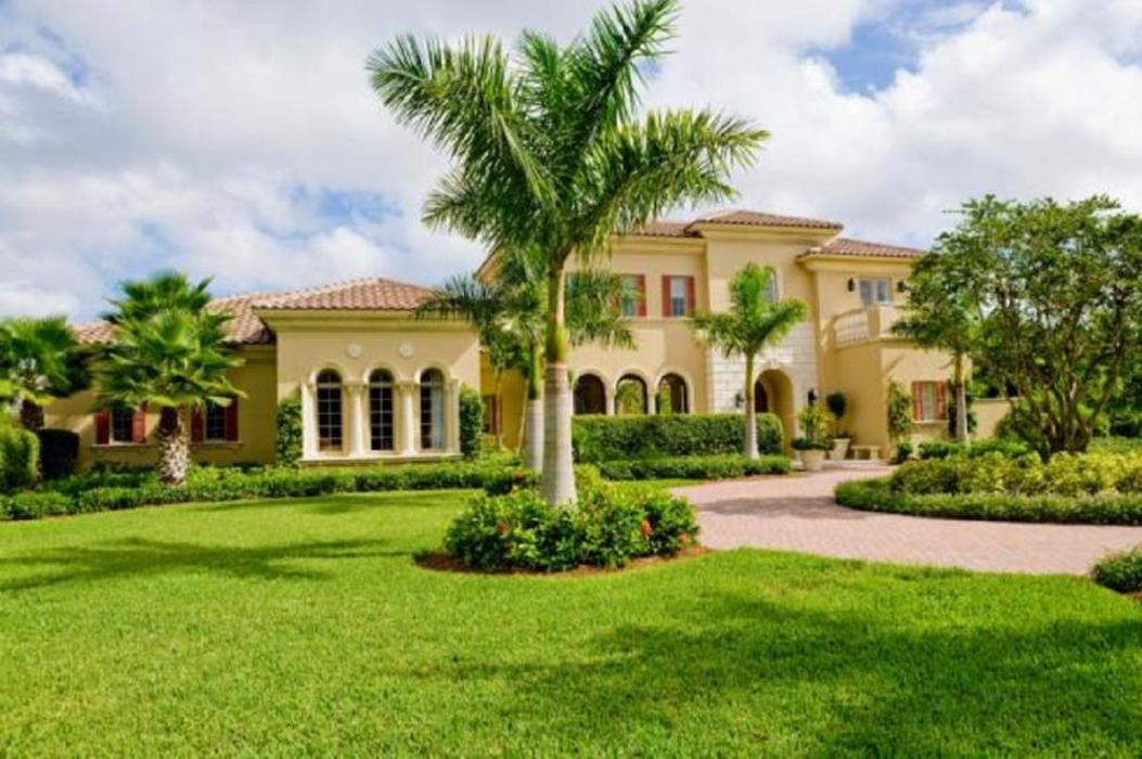 De Jesus Landscape Service - Sarasota, FL