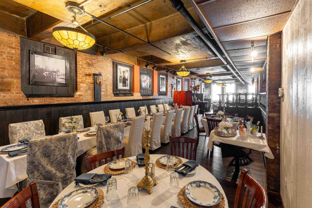 1920 Bar and Bistro - Norwalk, CT
