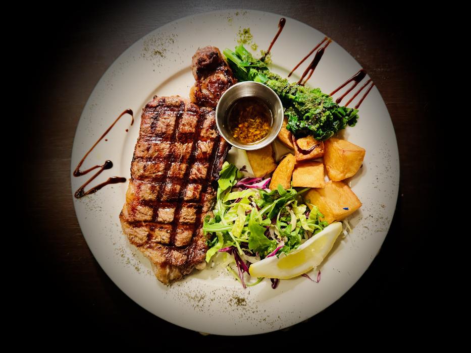 1920 Bar and Bistro - Norwalk, CT