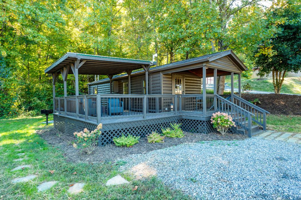 Asheville River Cabins - Arden, NC