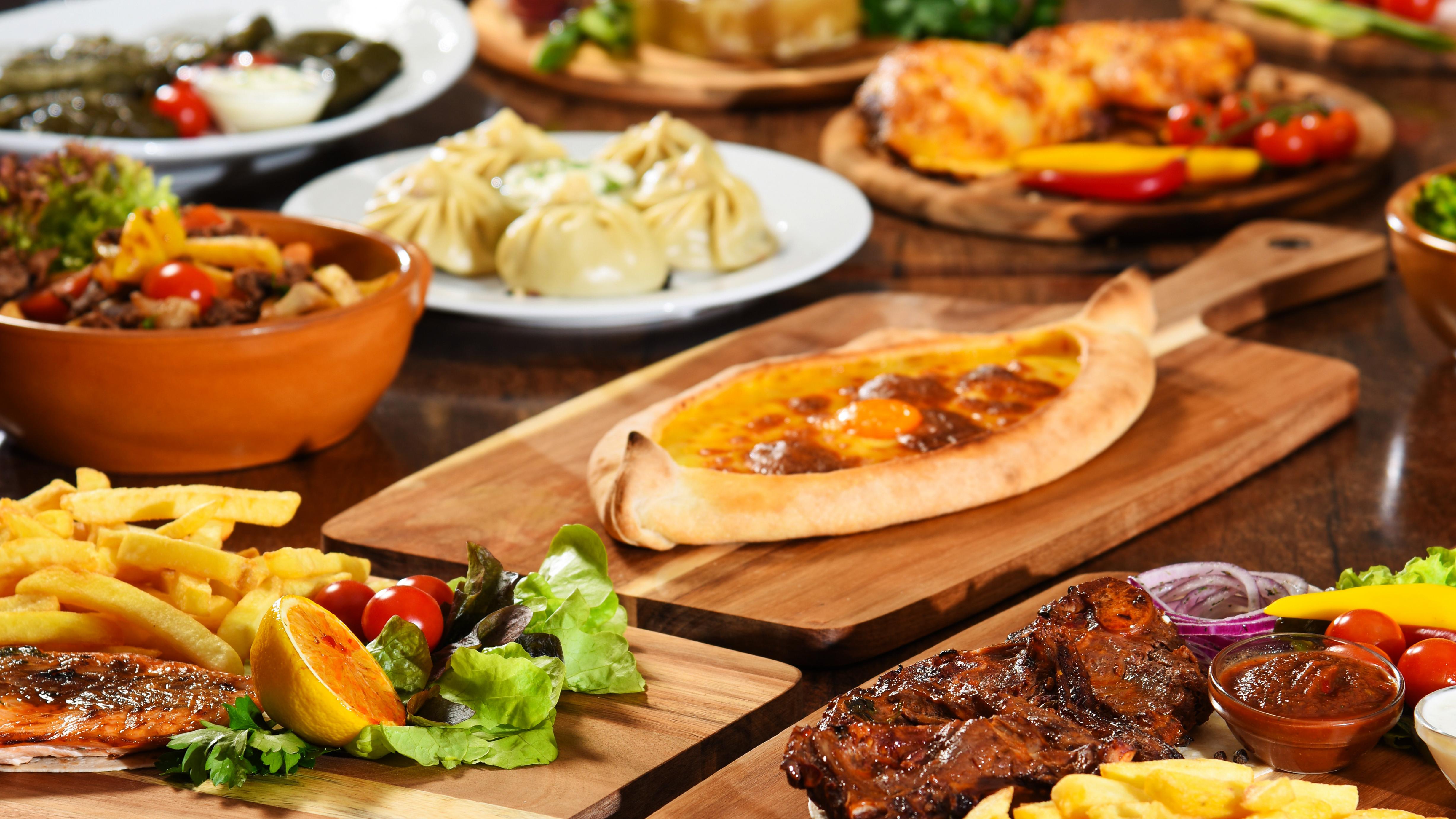 Kavkaz Restaurant, Dr.-Albert-Frank-Straße in Trostberg