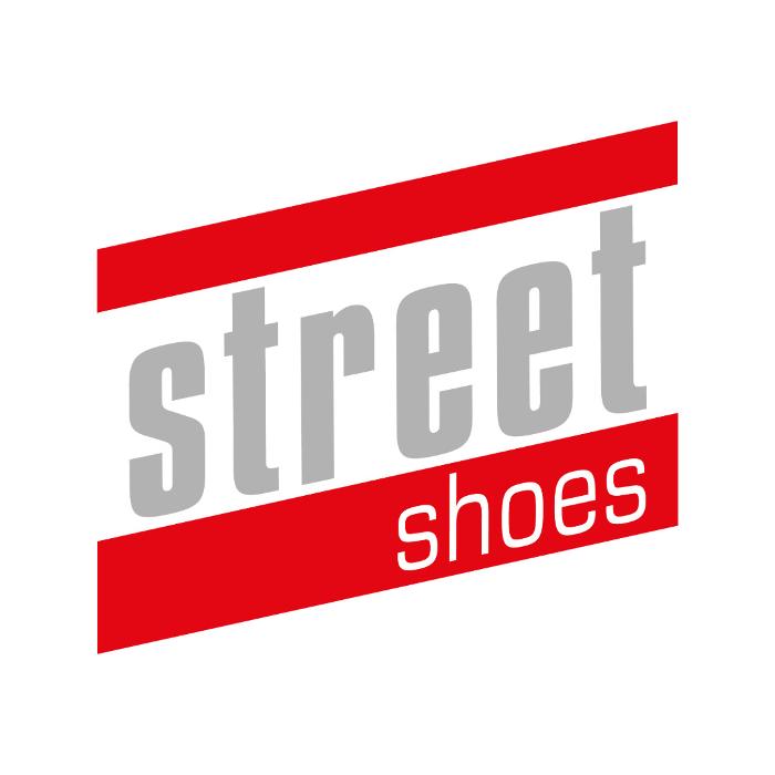street shoes, Olvenstedter Graseweg in Magdeburg