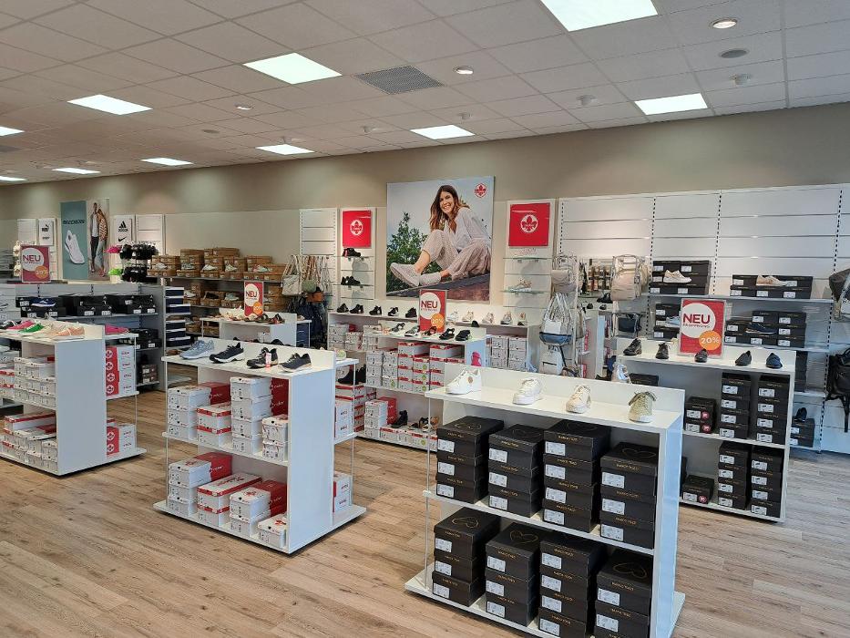 RENO, Bremer Straße in Rosengarten