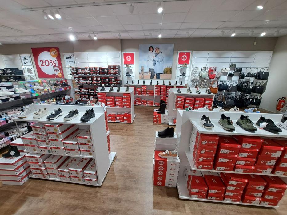 RENO, Carl-Zeiss-Straße in Itzehoe