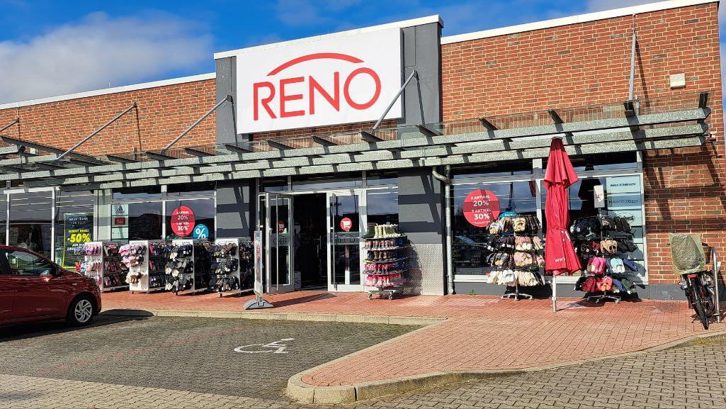 RENO, Mainstraße in Bürstadt