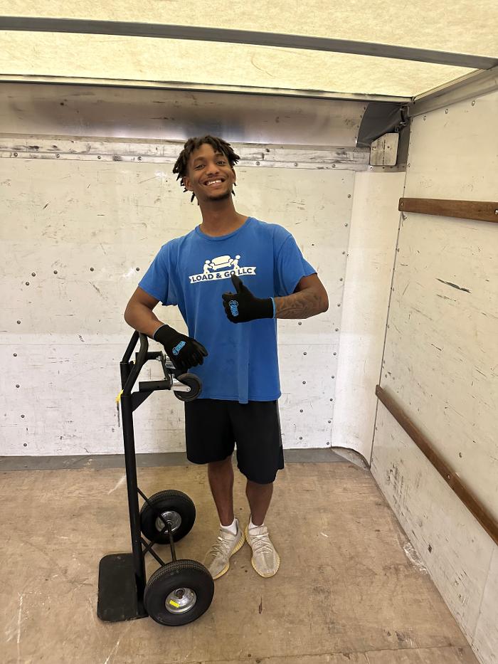 Load &amp; Go LLC Logo