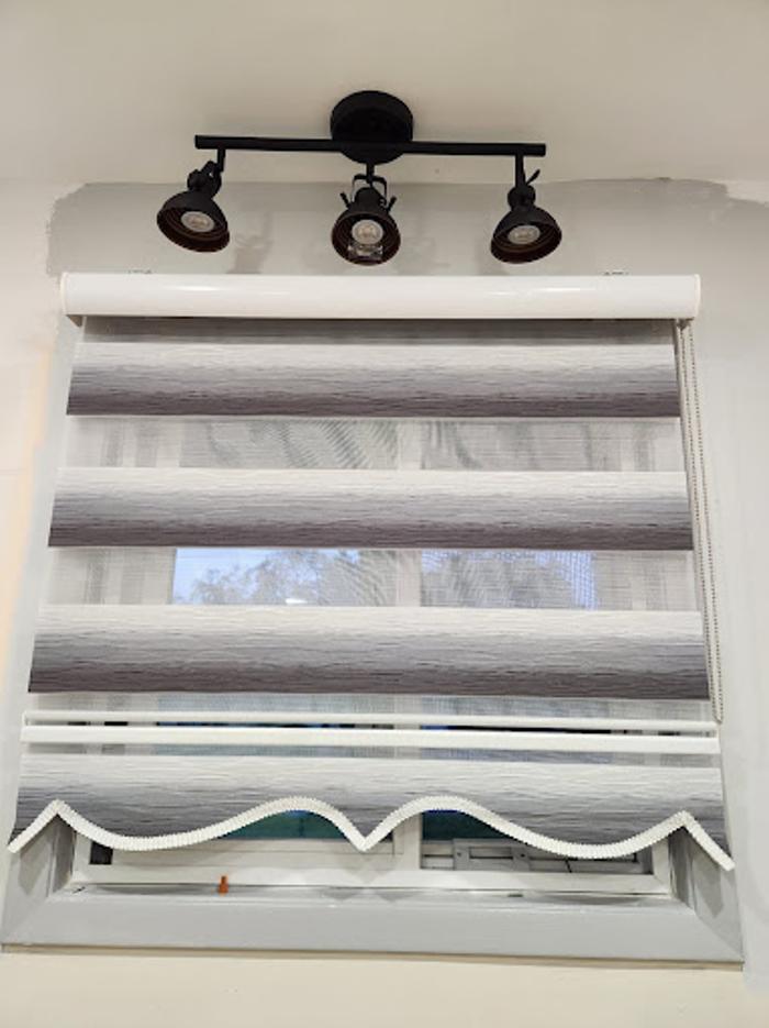 7M Window Apparel