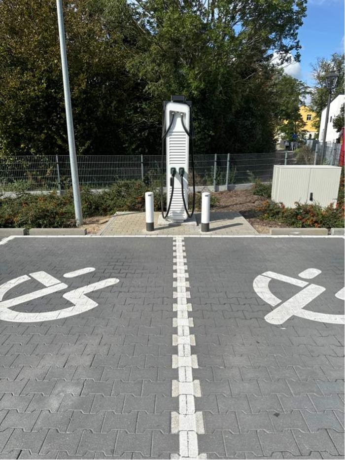 Shell Recharge Charging Station, Trebbiner Straße in Beelitz