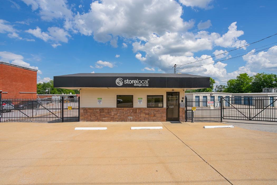 Storelocal Storage Logo