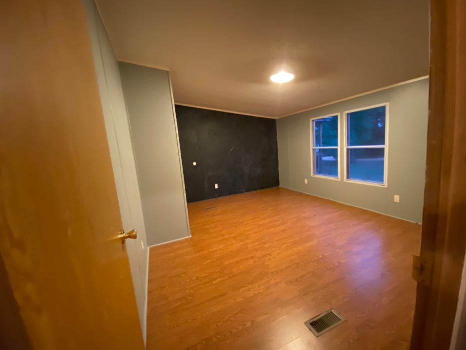 Realty and Commercial Cleaning Agency LLC Image