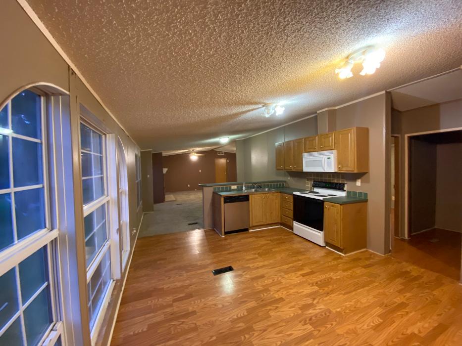 Realty and Commercial Cleaning Agency LLC Image