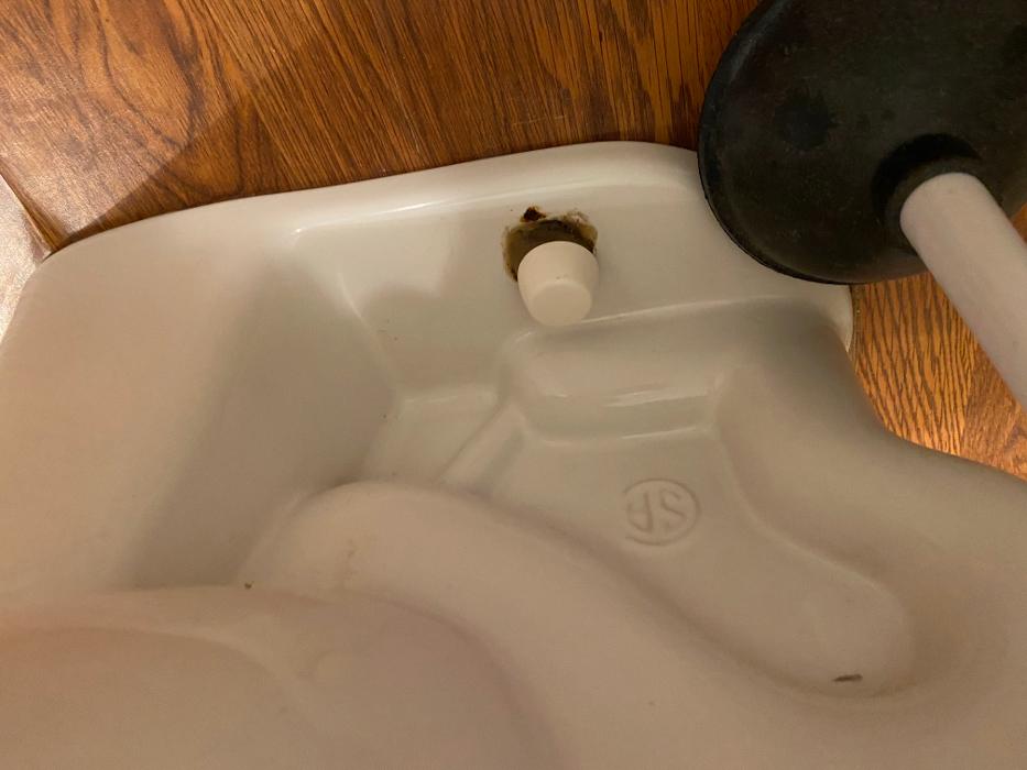 Realty and Commercial Cleaning Agency LLC Image